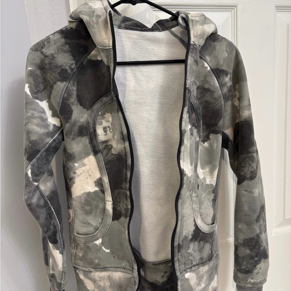 Gray Tie-Dye Hoodie Lululemon Size 4